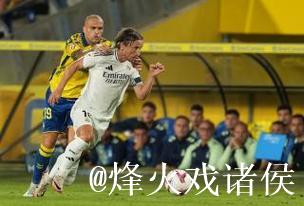 维尼修斯本季西甲14次在进攻三区被犯规，五大联赛最高