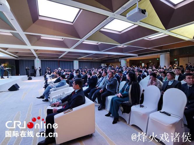 习近平同哈萨克斯坦总统托卡耶夫会谈